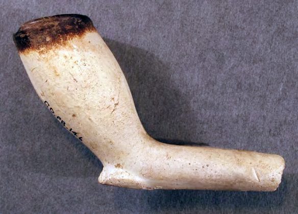 18th Century Pipe bowl